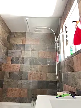 Snapshot of tu-bebitaa chatting on 03/17/25, 06:32 tu-bebitaa online show from 03/17/25, 06:32