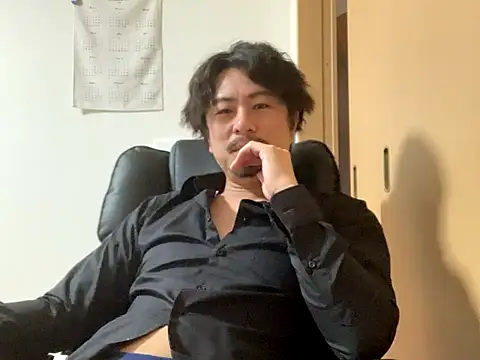 Snapshot of masato1115aa chatting on 10/20/25, 12:44 masato1115aa online show from 10/20/25, 12:44