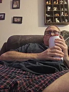 Smallone327 online show from 04/12/26, 03:33