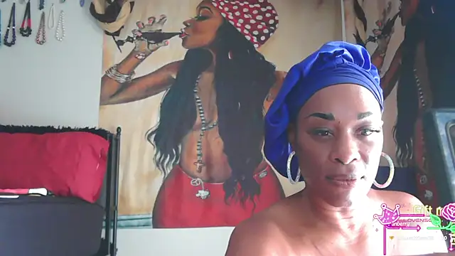 Queenanitadix online show from 04/14/26, 05:41