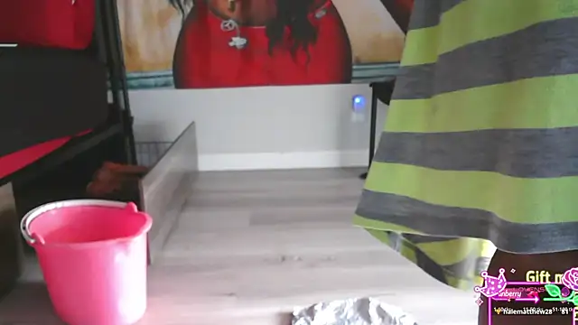 Queenanitadix online show from 04/15/26, 02:57