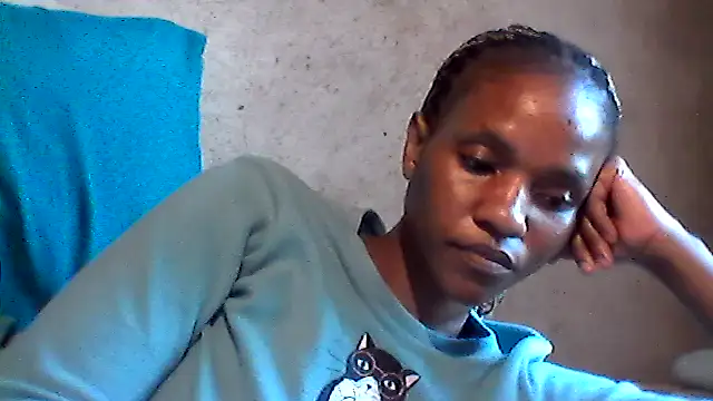 Snapshot of sexybigass31 chatting on 05/27/26, 02:03 sexybigass31 online show from 05/27/26, 02:03