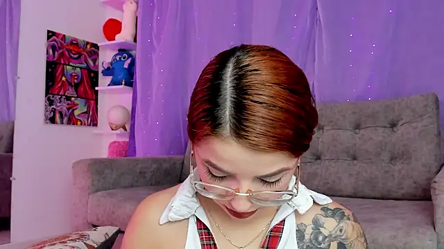 Snapshot of MelaniJhonson chatting on 04/24/26, 02:58 MelaniJhonson online show from 04/24/26, 02:58