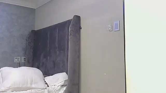 Justusual444 online show from 09/18/25, 09:28