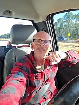 chris8827 online show from 03/10/25, 09:18