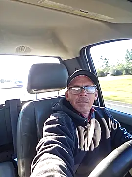 chris8827 online show from 03/17/25, 01:18