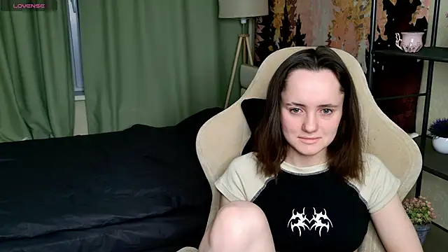 Luna Loveee online show from 03/15/25, 03:40