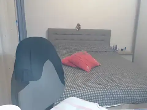 MatureDiana online show from 02/07/25, 03:45