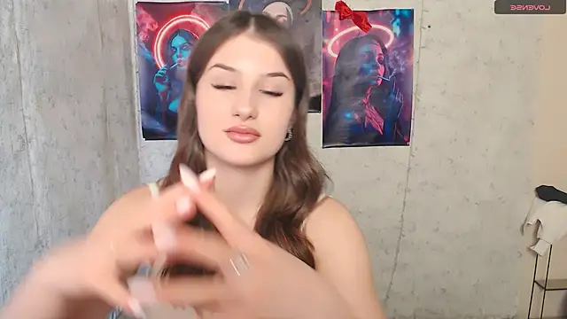  MiaAngell online show from 01/11/26, 03:50