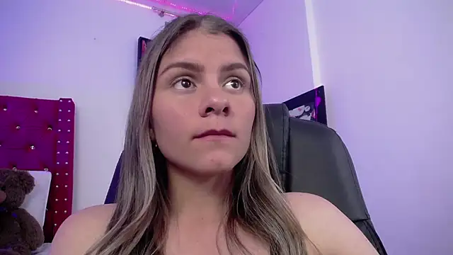 ValeAmayaa online show from 03/21/25, 10:17