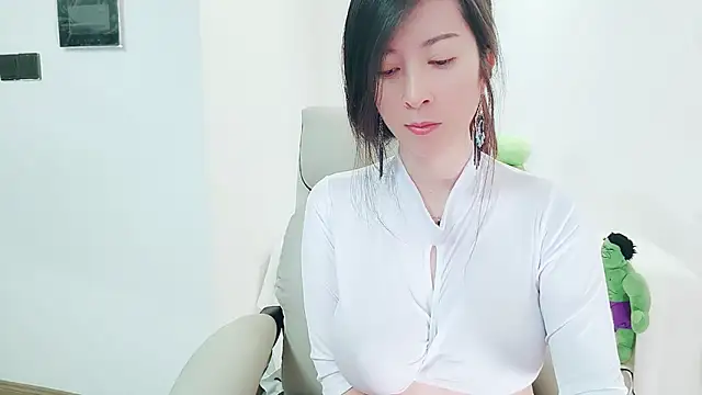 Dazzlebean online show from 04/16/26, 01:17