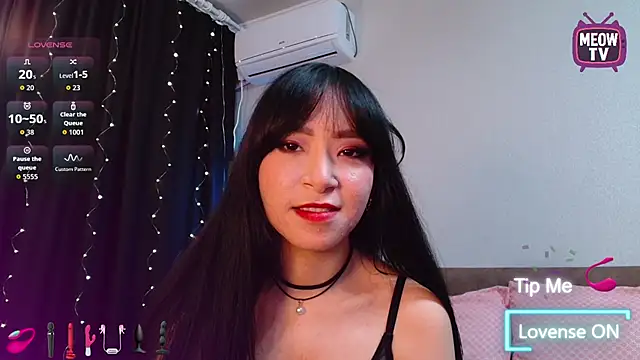 Snapshot of miyakimi0101 chatting on 10/09/25, 11:58 miyakimi0101 online show from 10/09/25, 11:58