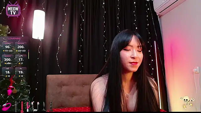 miyakimi0101 online show from 12/15/25, 04:28