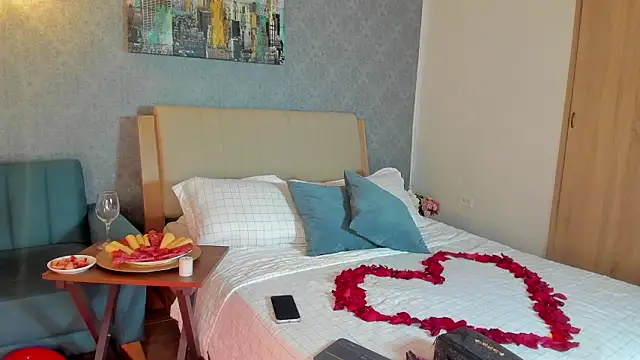 Snapshot of Lucia_Brown_ chatting on 02/14/26, 03:53 Lucia Brown online show from 02/14/26, 03:53