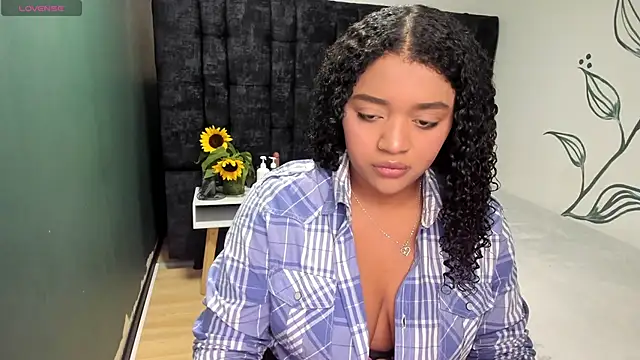 Natasha rose   online show from 01/31/26, 07:23