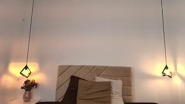 Natasha rose   online show from 02/10/26, 01:59