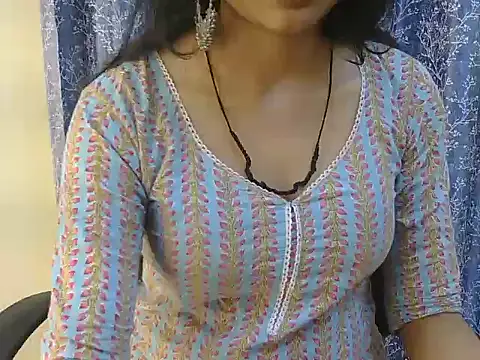 Cute Pihu01 online show from 11/27/25, 04:42