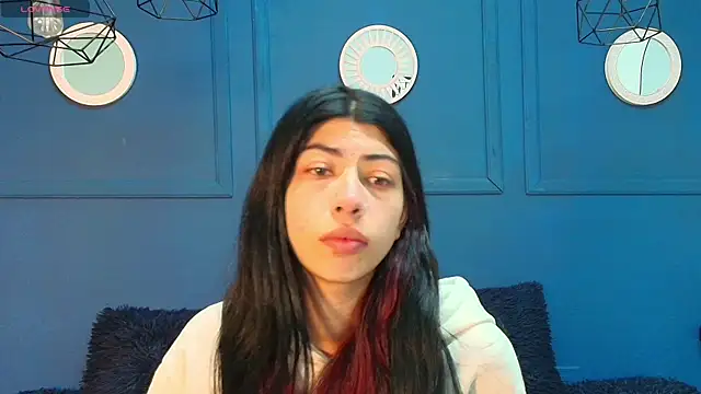 Cassie bloom online show from 10/23/25, 09:02