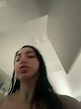 Mia Splash online show from 03/14/26, 10:32