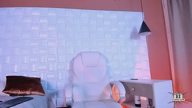 AlejandroStormm online show from 02/24/25, 11:52