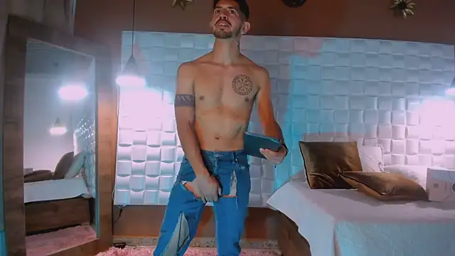 AlejandroStormm online show from 02/28/25, 08:28