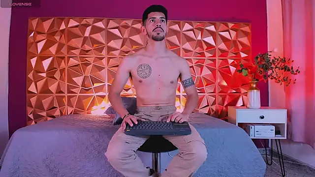 AlejandroStormm online show from 03/04/25, 09:54