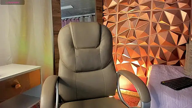 AlejandroStormm online show from 03/31/26, 04:46