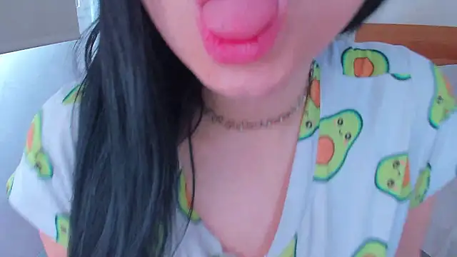 ValeeryRose  online show from 10/11/25, 12:36