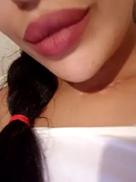 Sexlove1xo online show from 11/08/25, 06:40