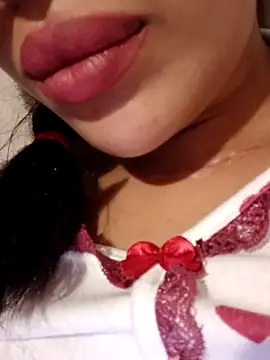 Sexlove1xo online show from 11/10/25, 01:54