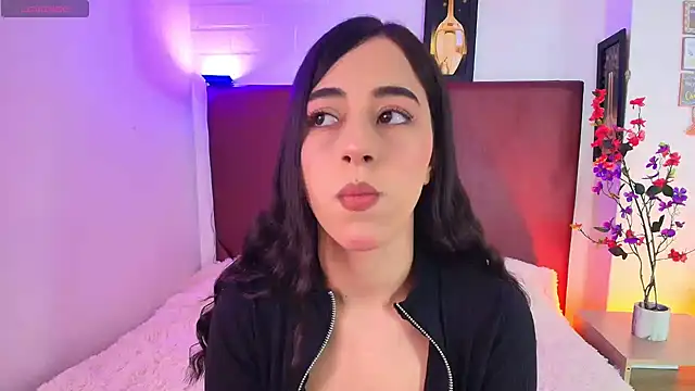 Snapshot of Lexi_Howard_ chatting on 05/05/26, 05:59 Lexi Howard online show from 05/05/26, 05:59