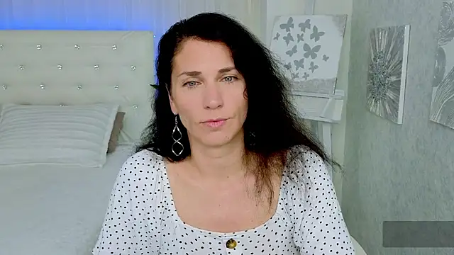 Snapshot of mylady_xenia chatting on 06/25/26, 10:03 mylady xenia online show from 06/25/26, 10:03