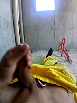 Snapshot of 39januario chatting on 01/06/26, 03:05 39januario online show from 01/06/26, 03:05