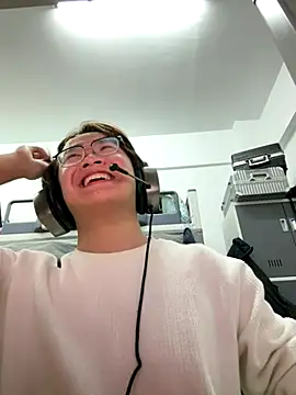 Anson0722 online show from 11/05/25, 03:45