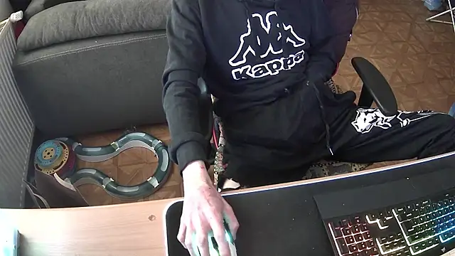 DerGeileLoveboy online show from 11/09/25, 11:41