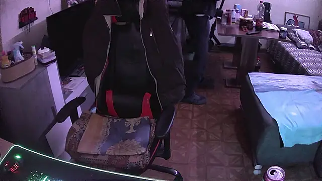 Snapshot of DerGeileLoveboy chatting on 01/31/26, 11:47 DerGeileLoveboy online show from 01/31/26, 11:47