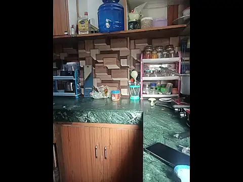 irizwan online show from 11/19/25, 04:23