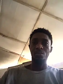 Snapshot of justyou2025 chatting on 02/22/25, 10:51 justyou2025 online show from 02/22/25, 10:51