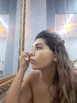 Bella Posh online show from 11/03/25, 05:42