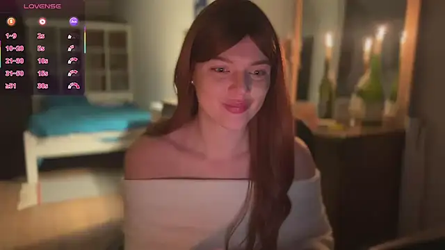 CherryRed Girl online show from 10/28/25, 09:06