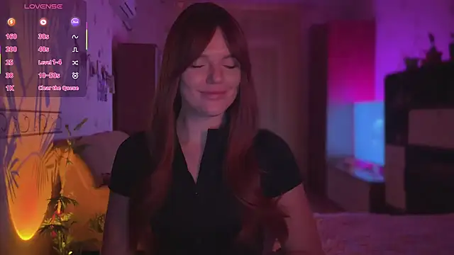 CherryRed Girl online show from 02/12/26, 10:05