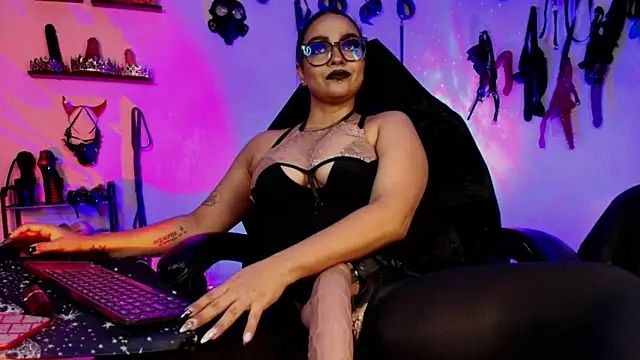 veresskaardila77 online show from 03/06/26, 01:51