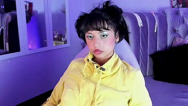 Seren Bleck online show from 09/13/25, 04:01