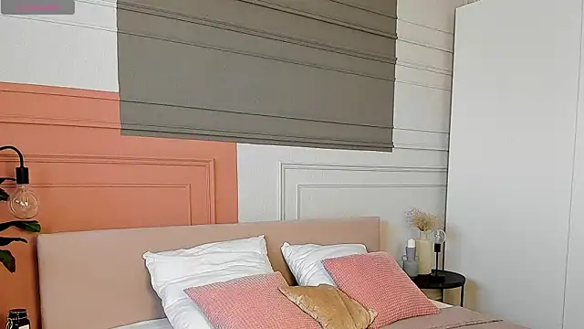  BunnyDollStella  online show from 02/25/25, 07:31