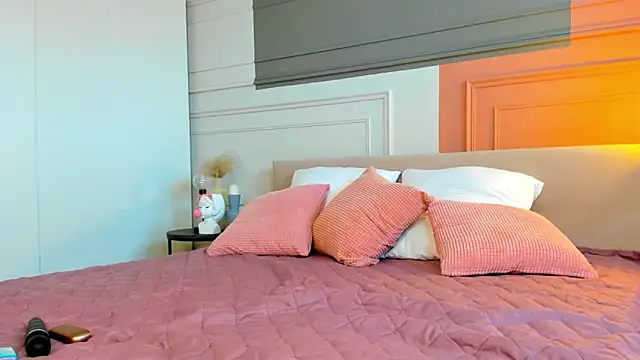  BunnyDollStella  online show from 03/20/25, 07:14