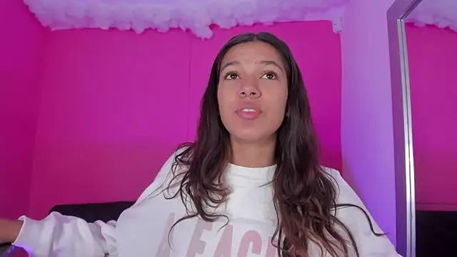 violett 24  online show from 03/15/25, 12:56