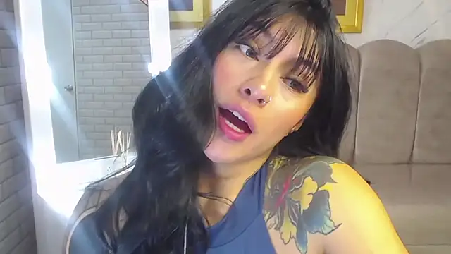Isabella Collen v online show from 05/11/26, 01:06