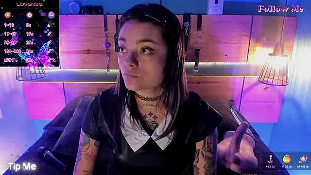 ChloeAllennn online show from 11/27/25, 12:07