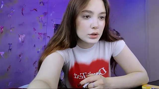 hazel sullivan online show from 06/30/26, 08:37