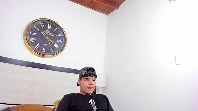 Axel Forte online show from 07/06/26, 03:14